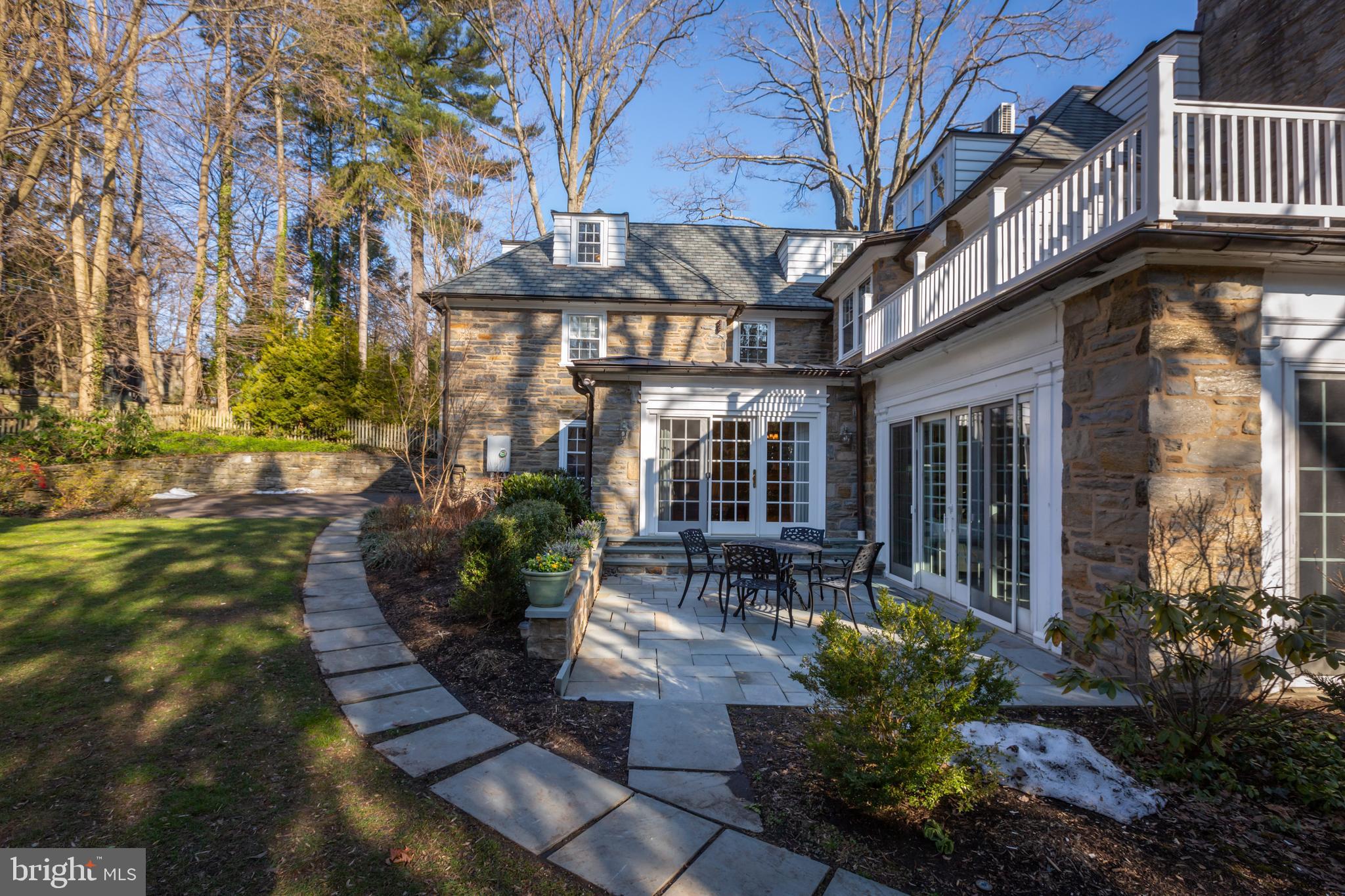 ROSEMONT - Residential