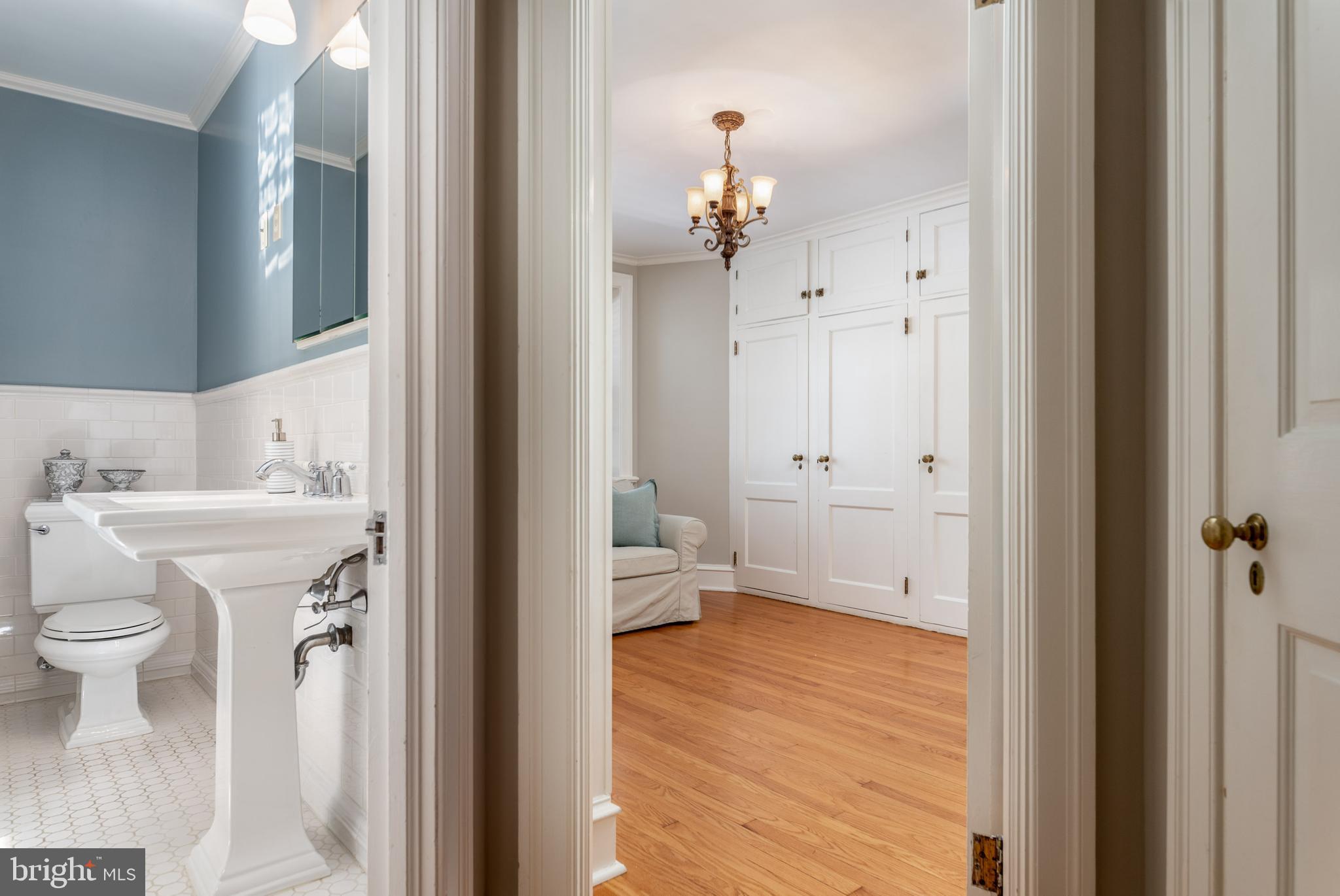 ROSEMONT - Residential