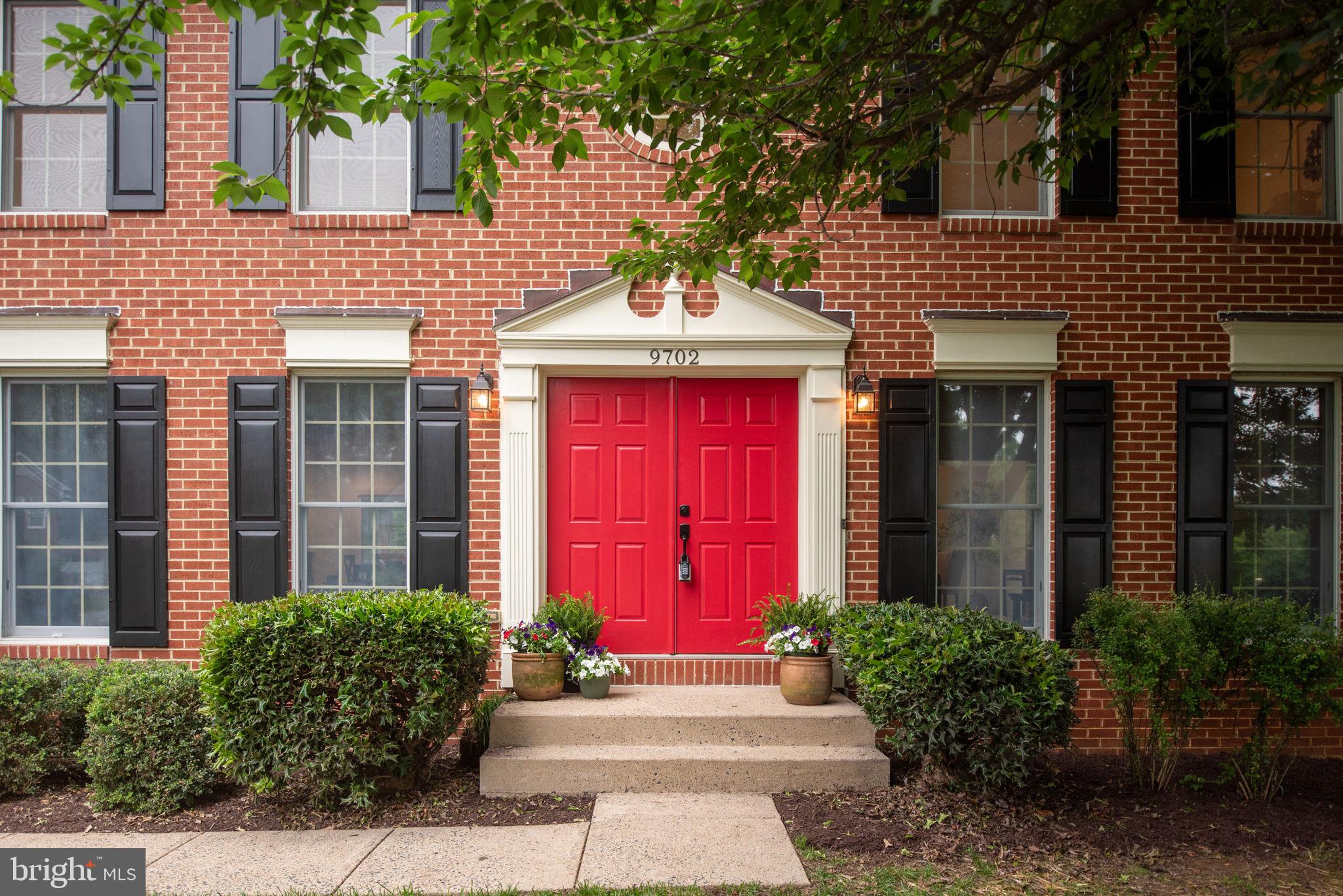 FOX POINT - Residential