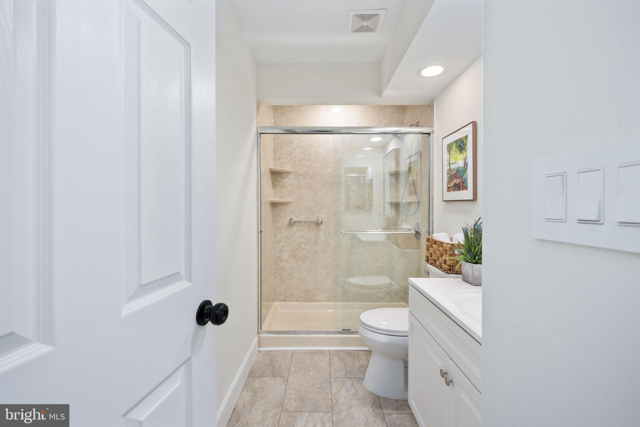 FOX POINT - Residential