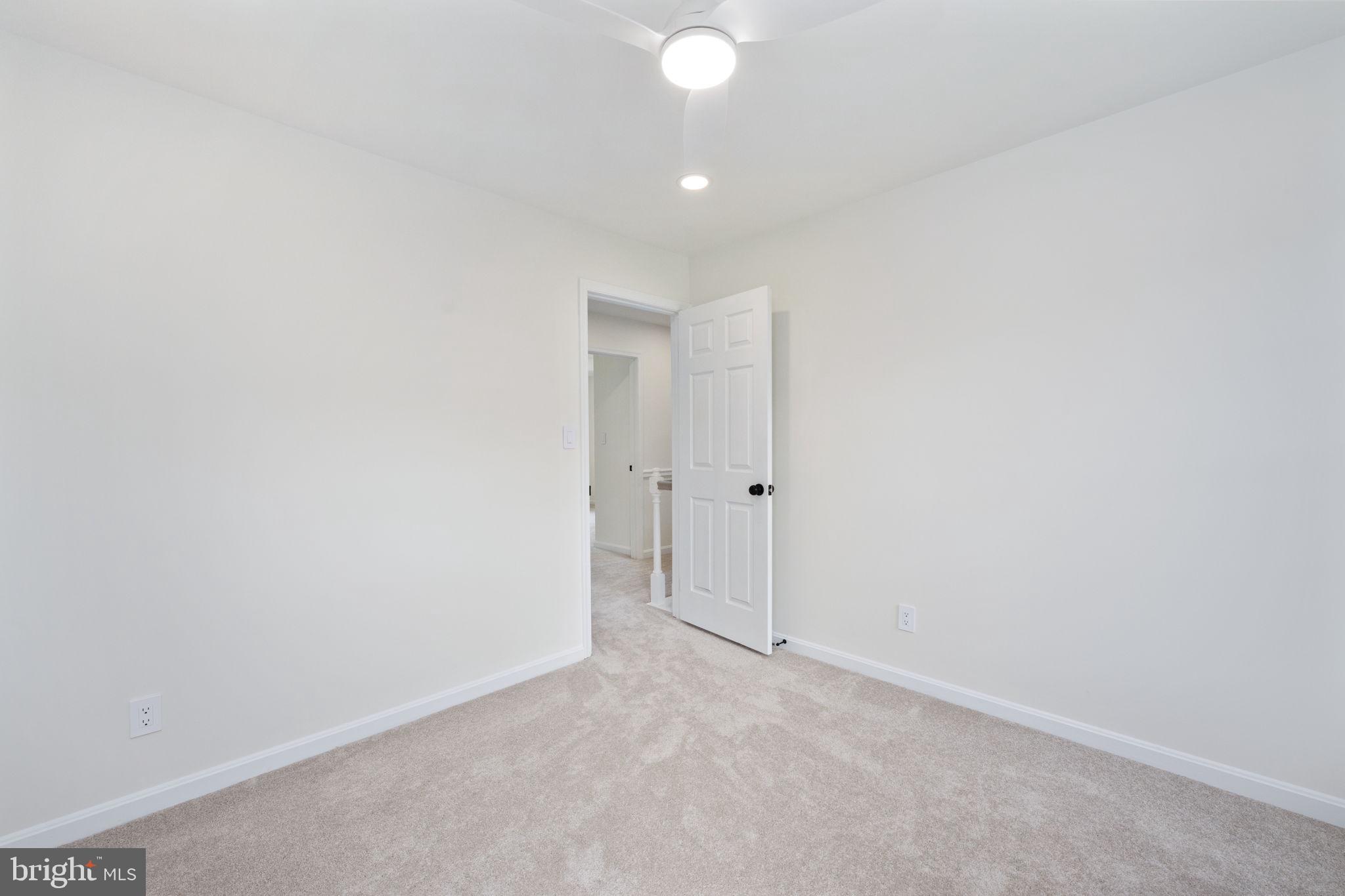 FOX POINT - Residential