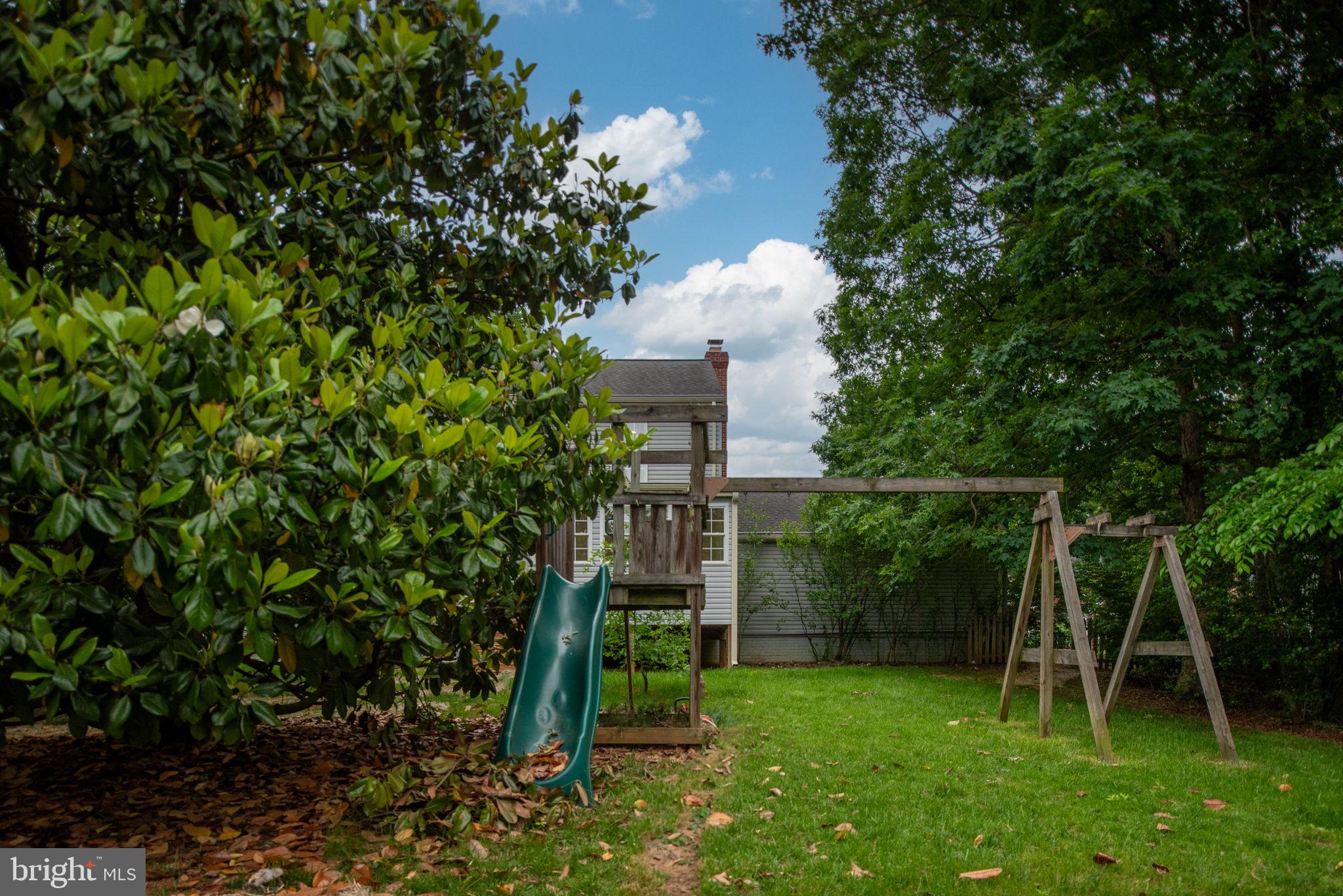 FOX POINT - Residential