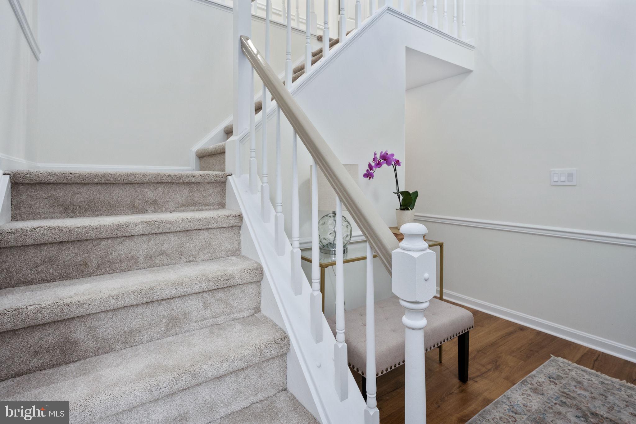 FOX POINT - Residential