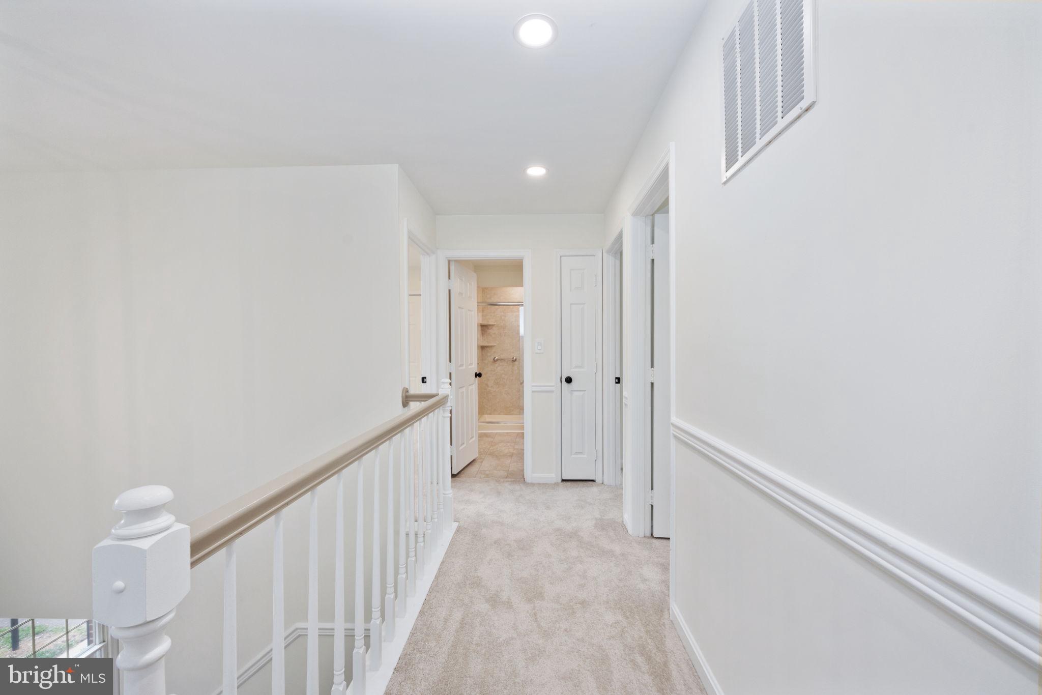 FOX POINT - Residential