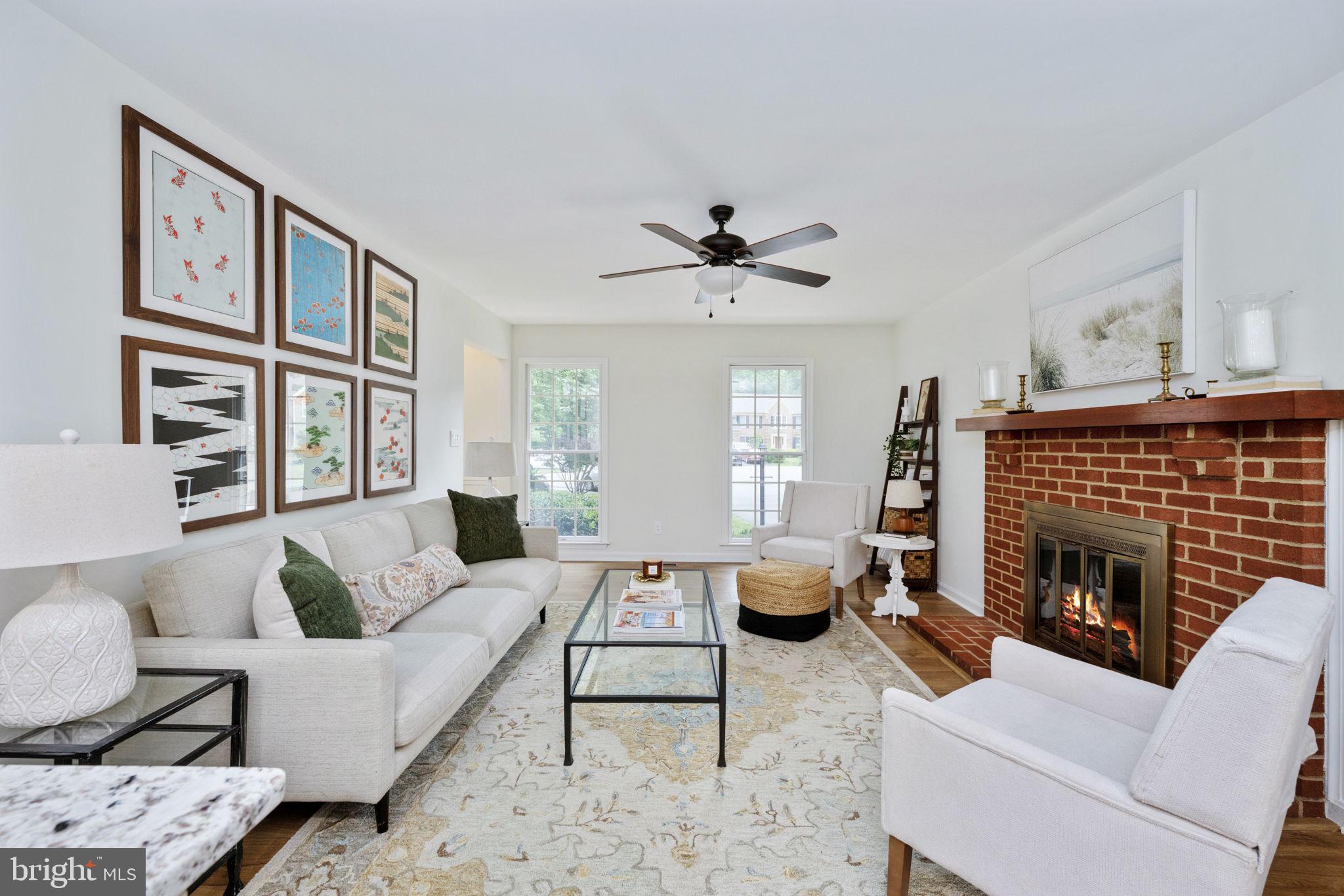 FOX POINT - Residential