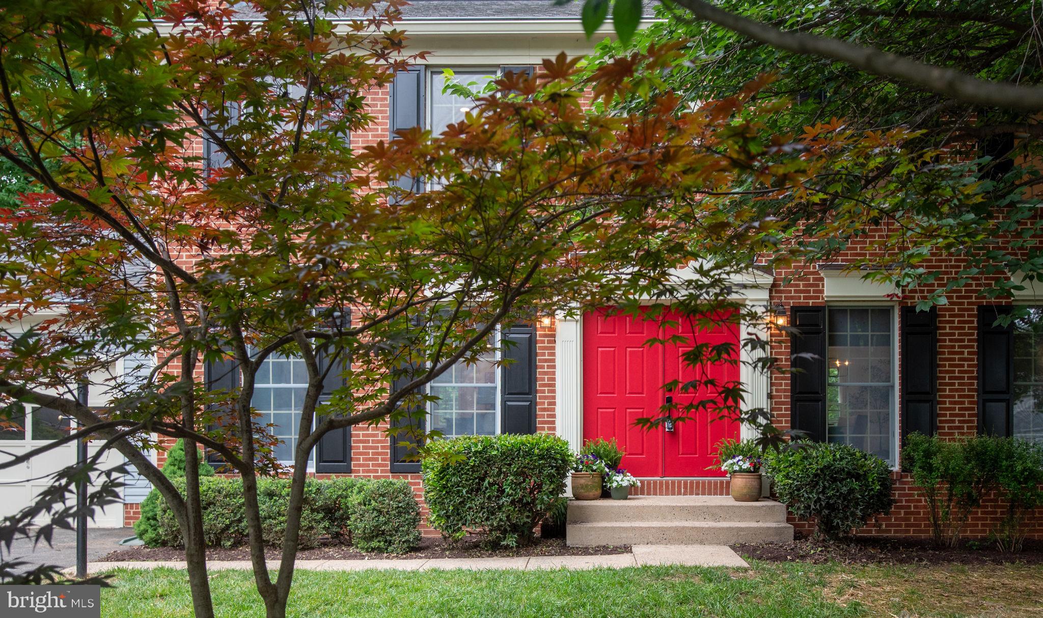 FOX POINT - Residential