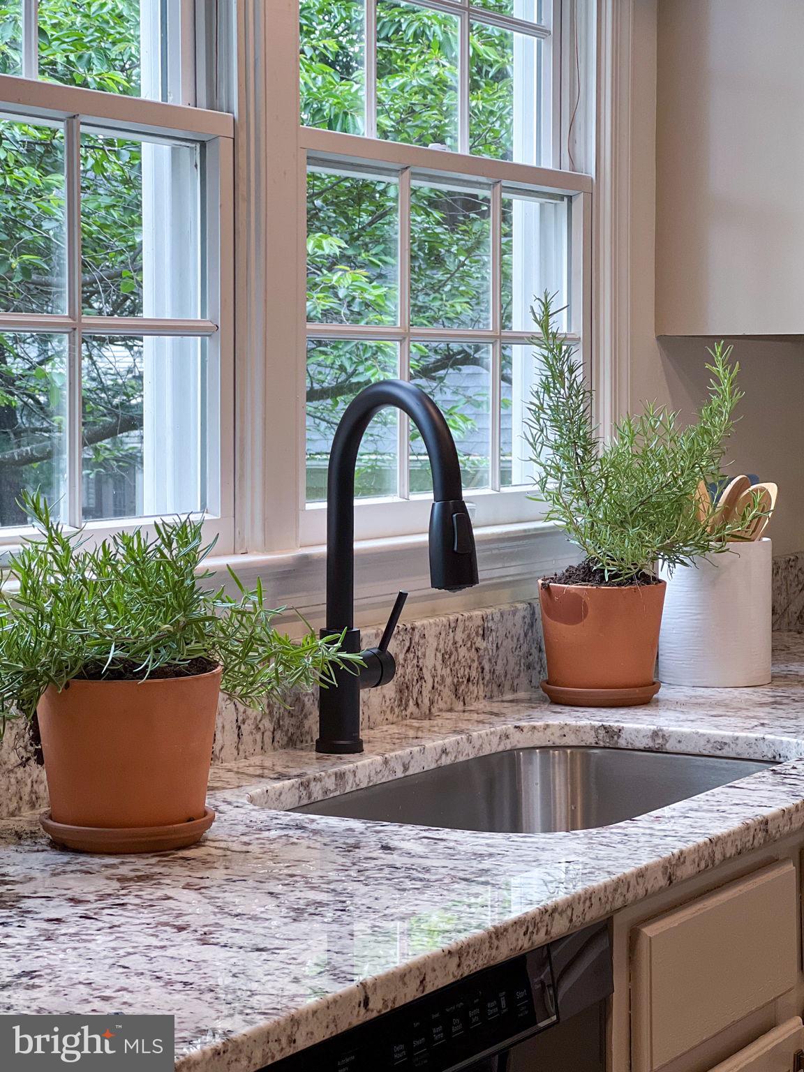 FOX POINT - Residential