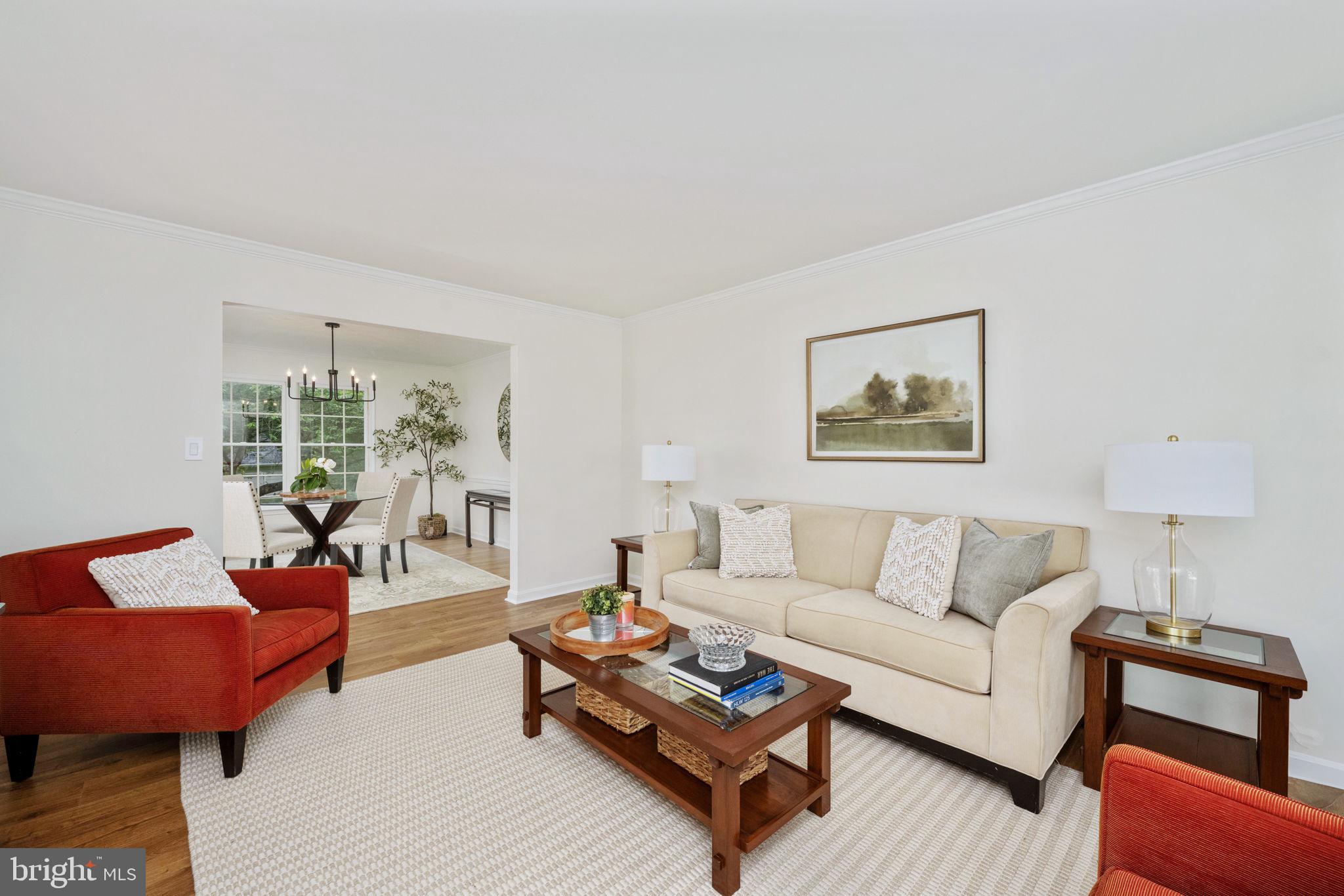 FOX POINT - Residential