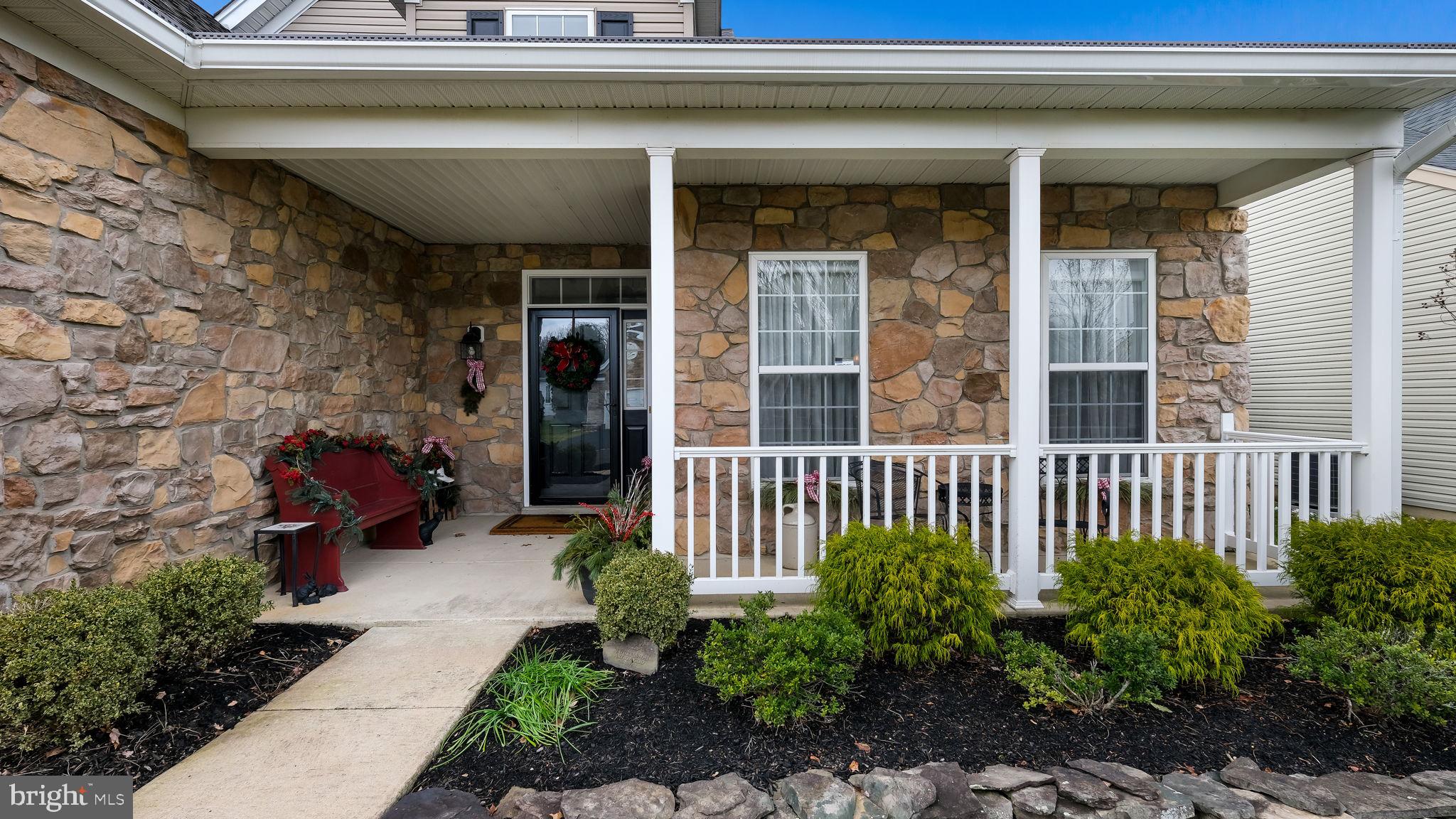 LEGACY OAKS - Residential