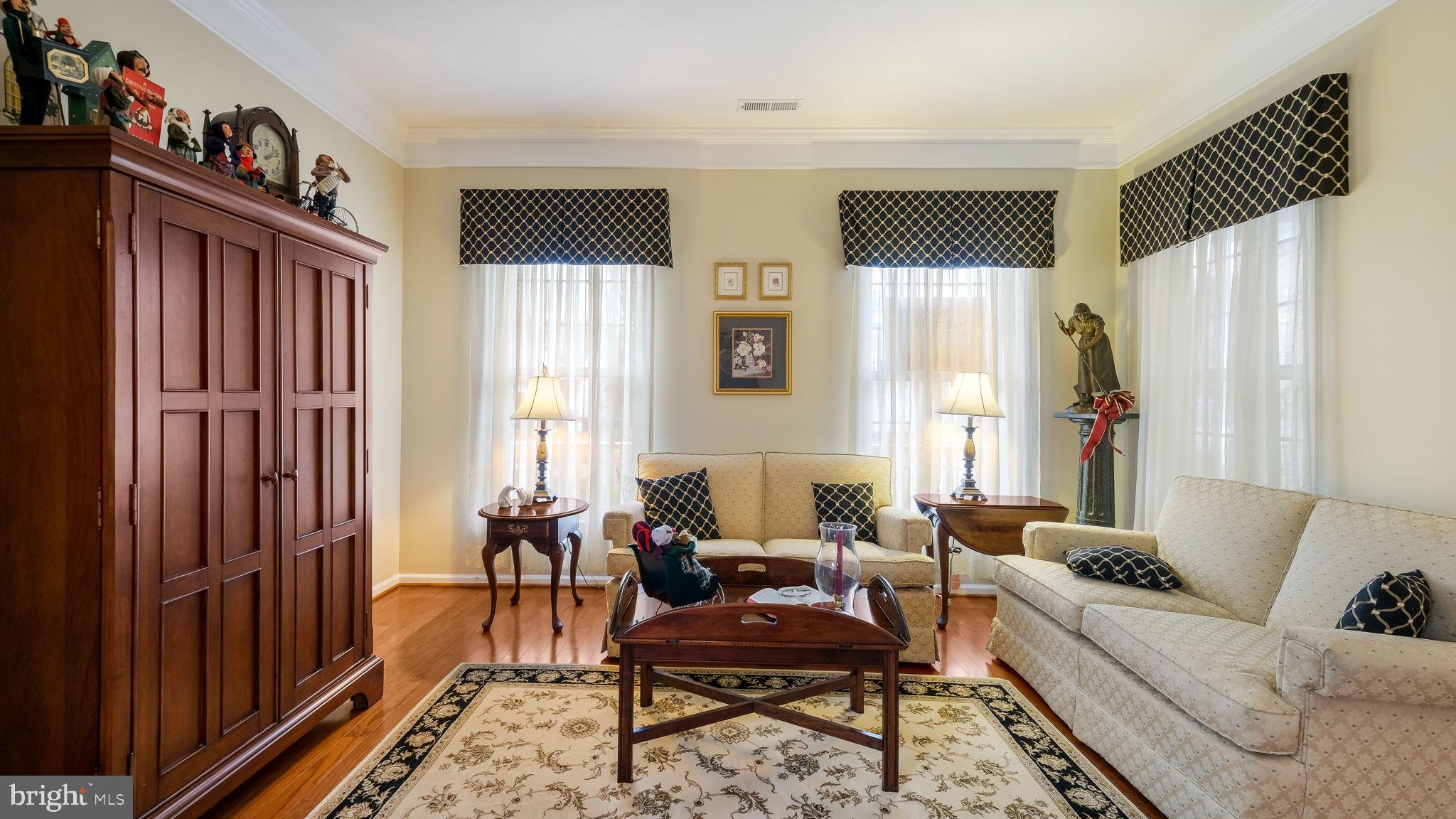 LEGACY OAKS - Residential