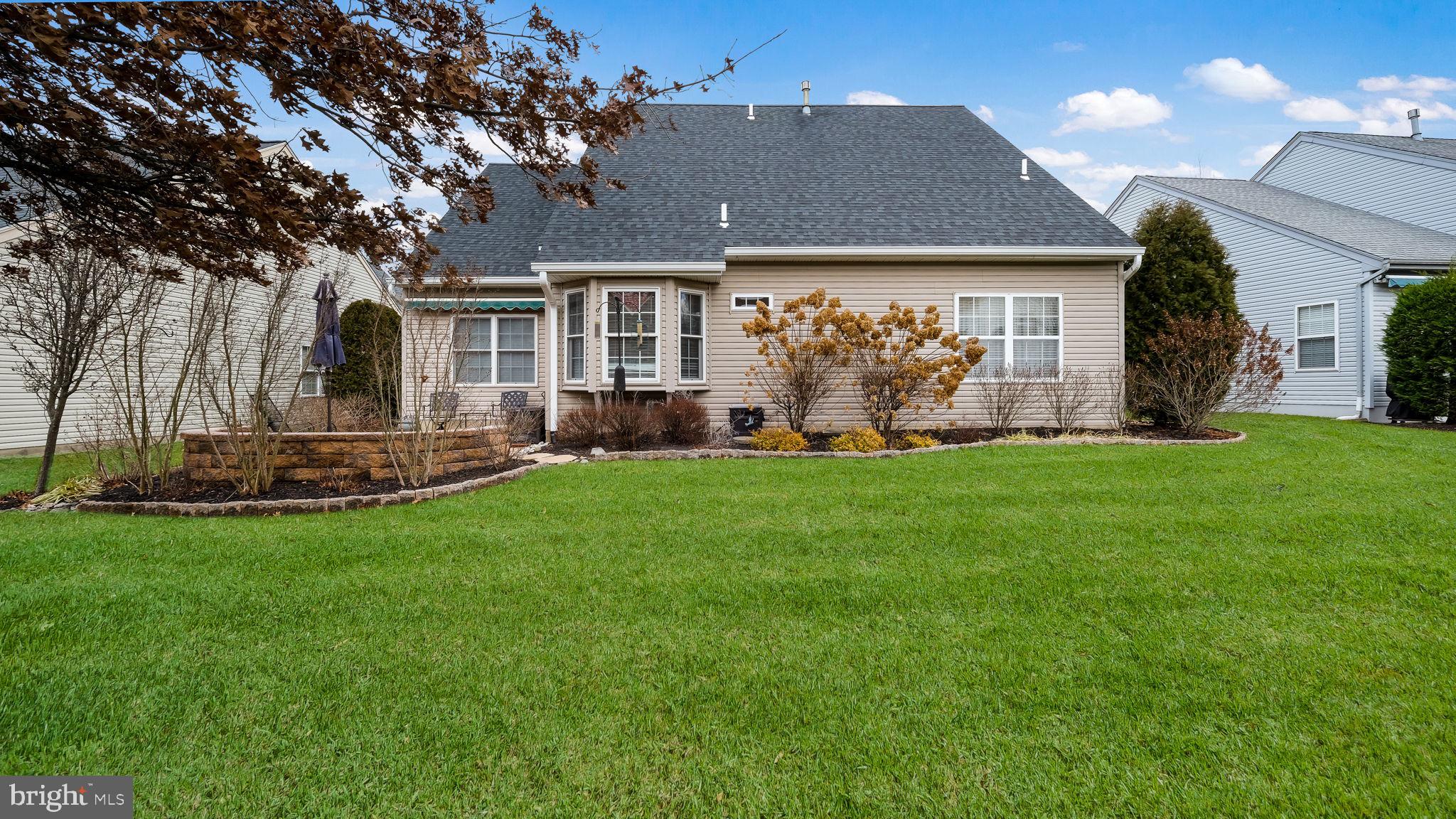 LEGACY OAKS - Residential