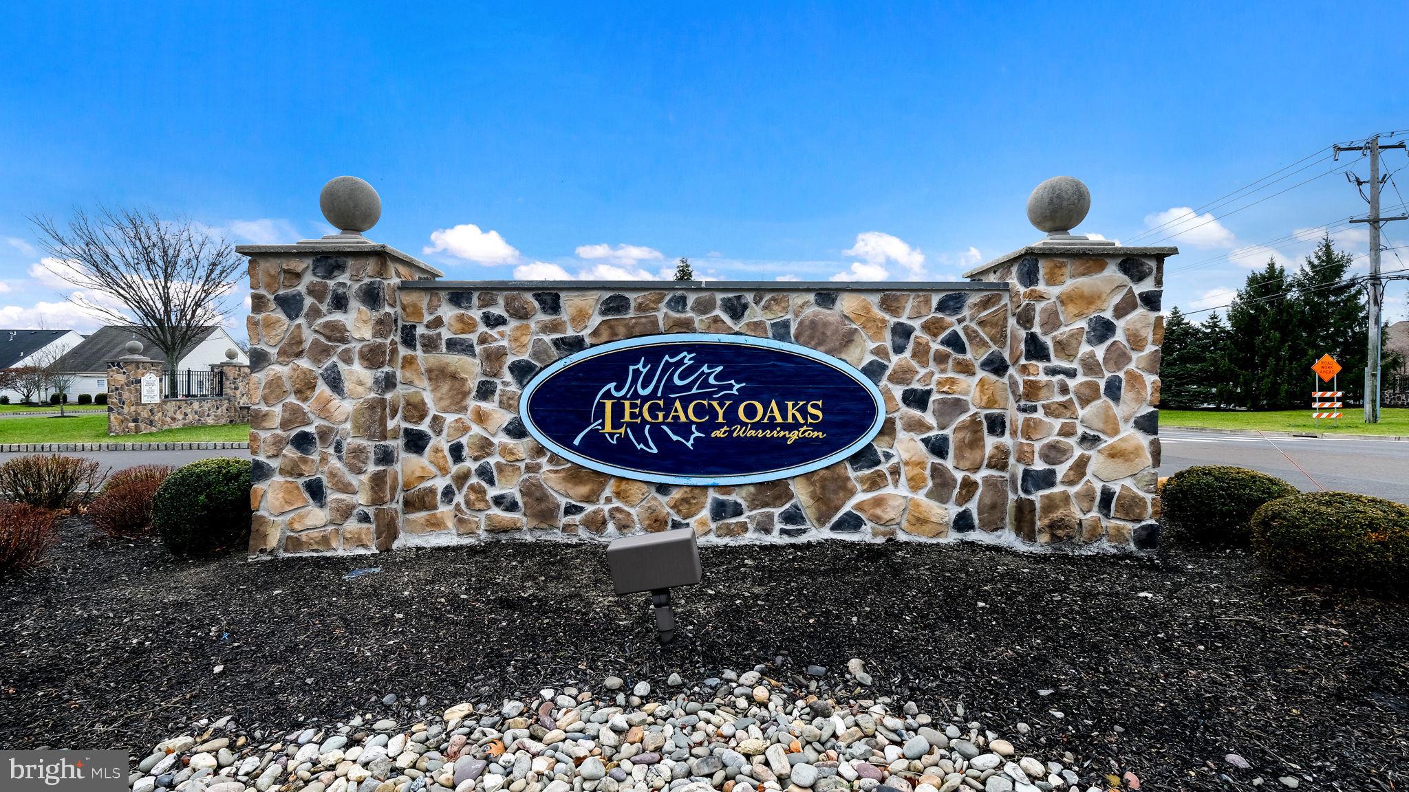 LEGACY OAKS - Residential