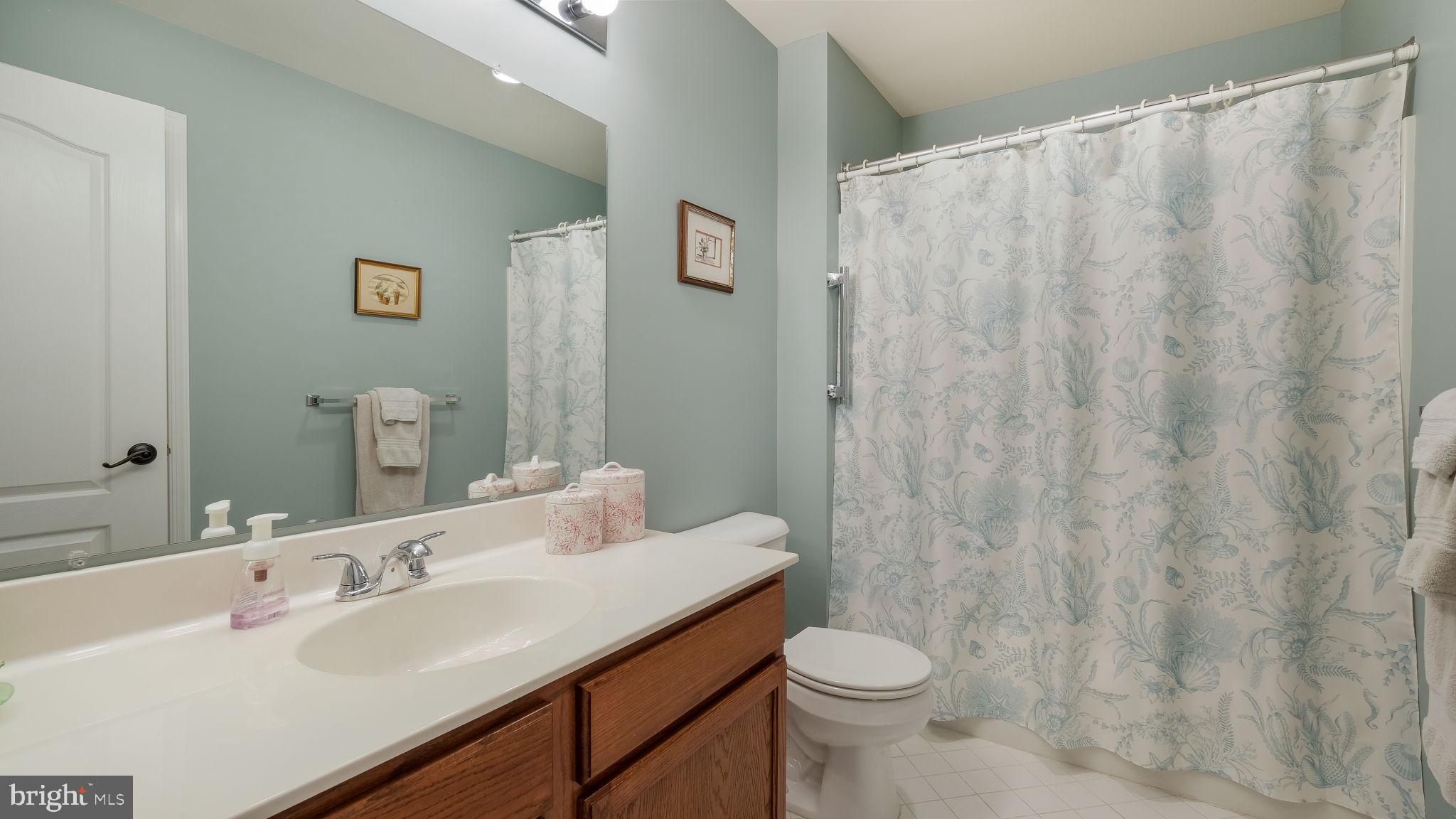 LEGACY OAKS - Residential