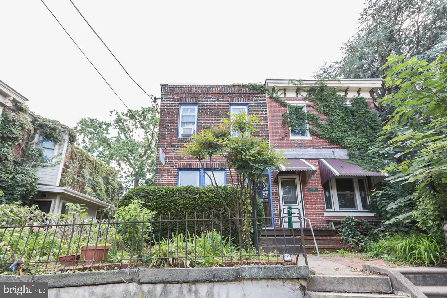 POWELTON VILLAGE - Residential