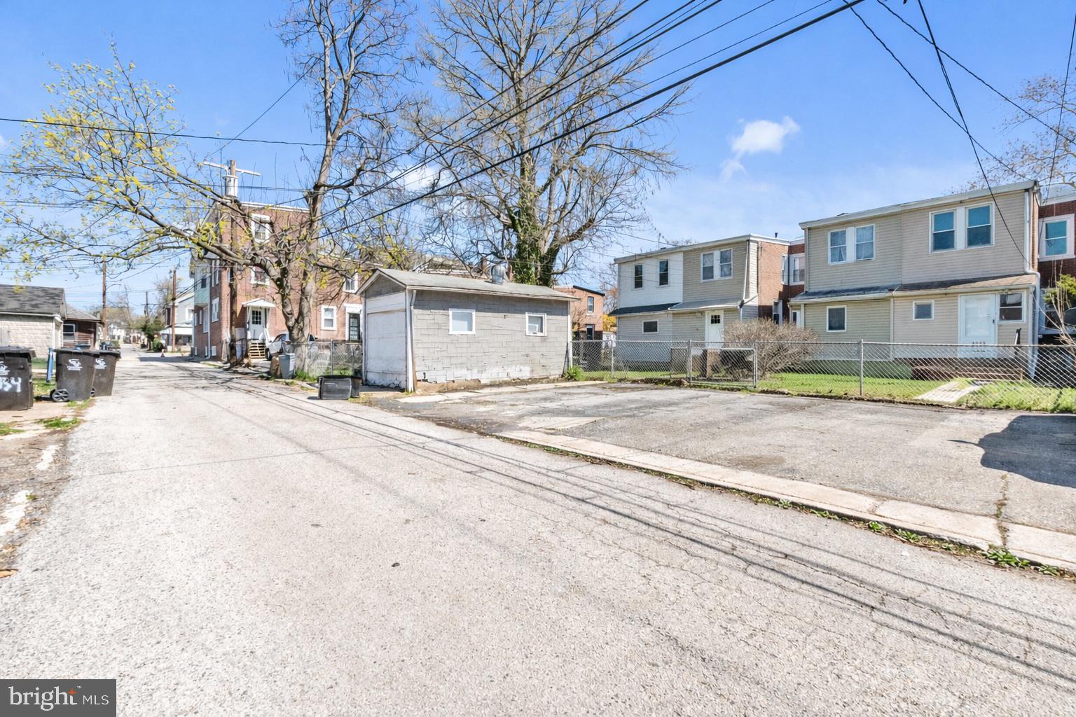 NORRISTOWN - Residential