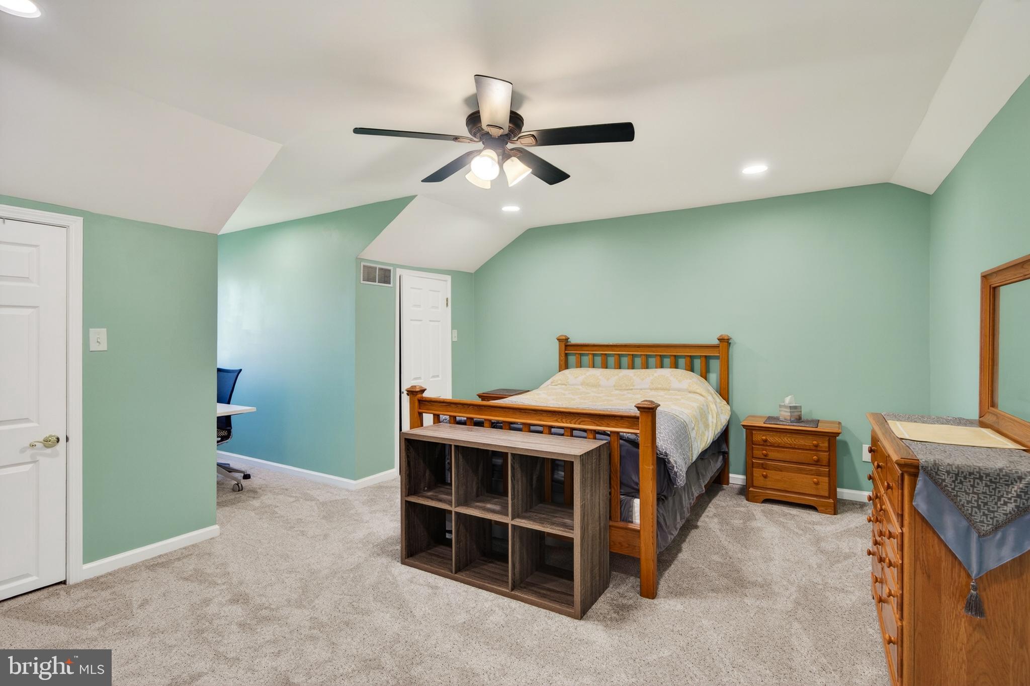 WHITFORD COMMONS - Residential
