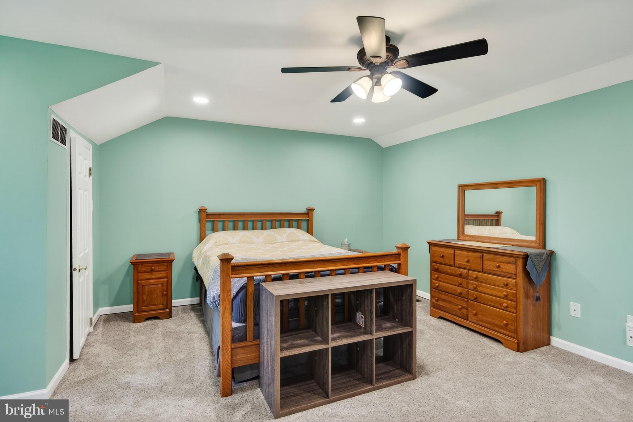 WHITFORD COMMONS - Residential