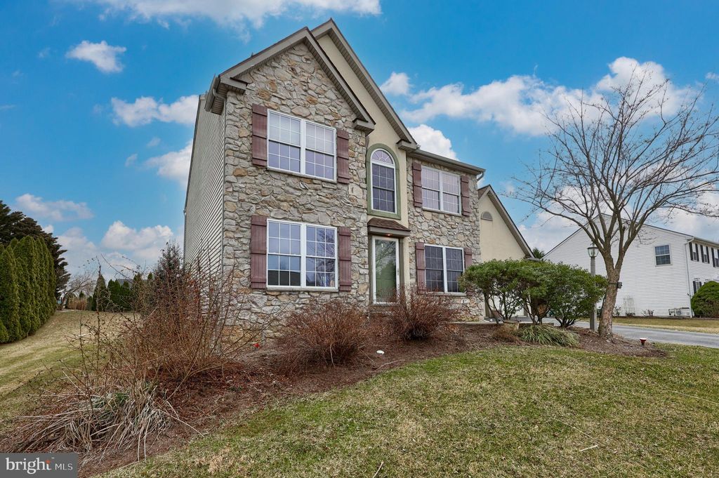 Photo of 111 Bittersweet Path, WILLOW STREET, PA 17584 (MLS # PALA2065754)