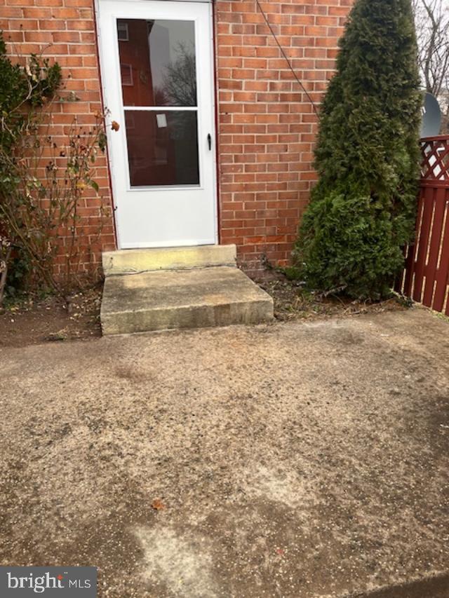 OLDE TOWNE CONDOS - Residential