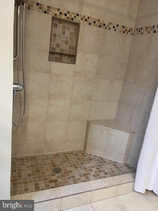 OLDE TOWNE CONDOS - Residential