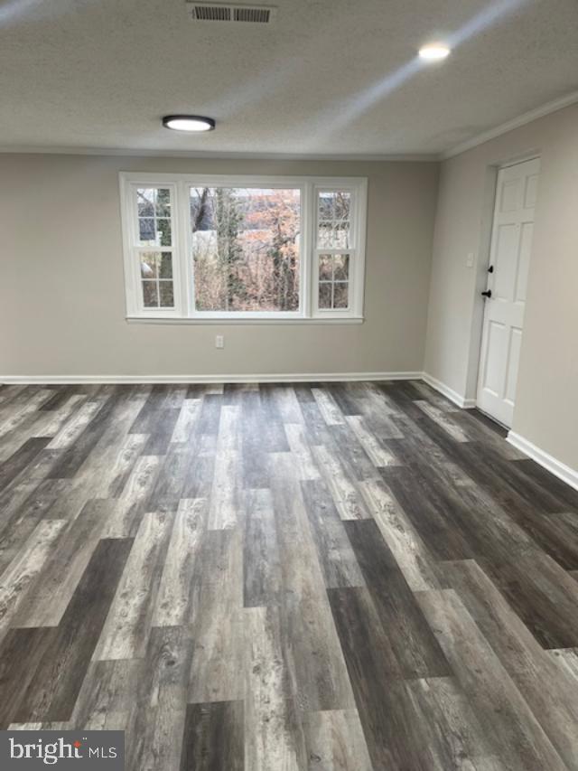 9207 DOUGLAS STREET 215