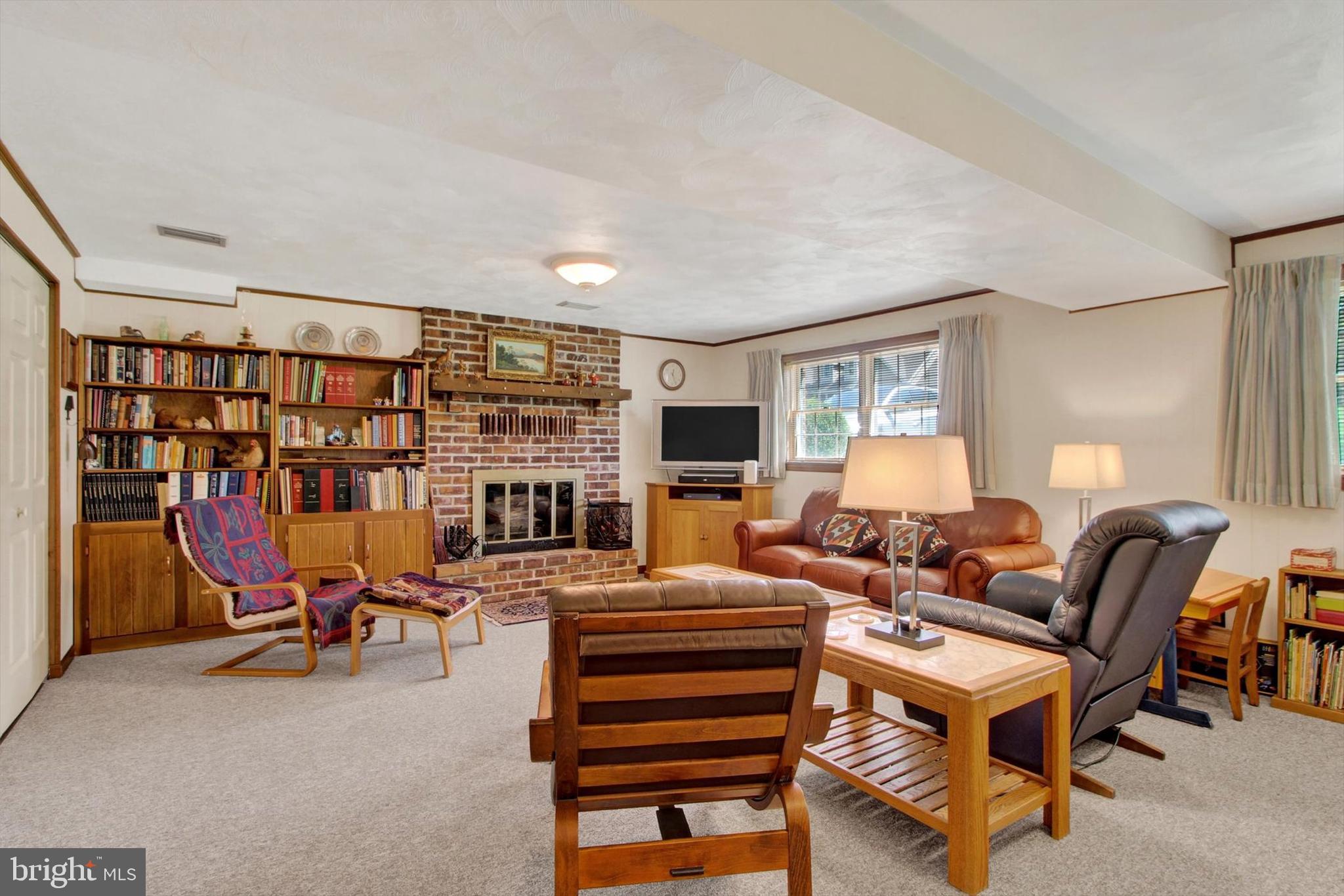 COLT PARK - Residential