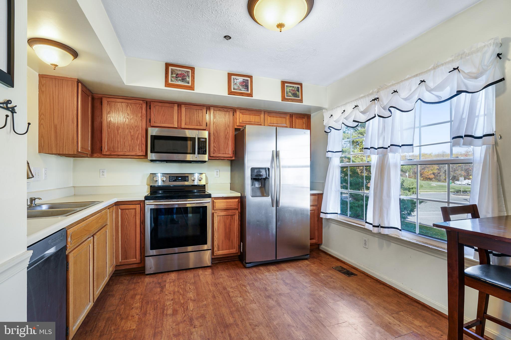 GRACE HARBOUR - Residential