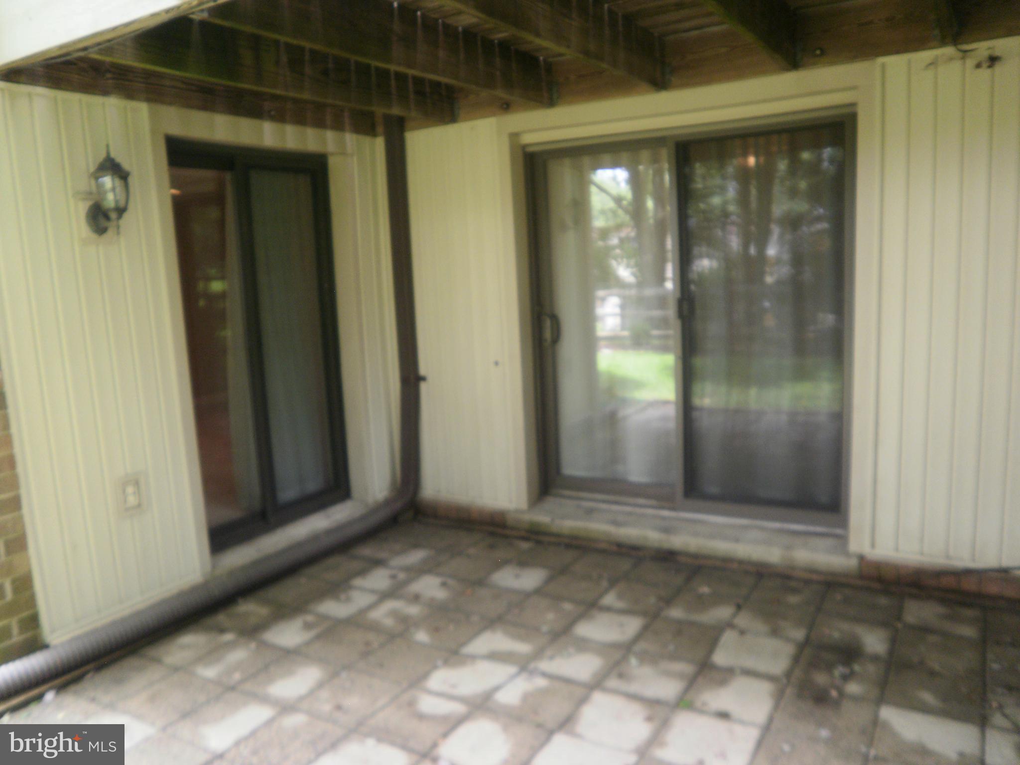 STEDWICK TOWNHOUSES - Residential Lease