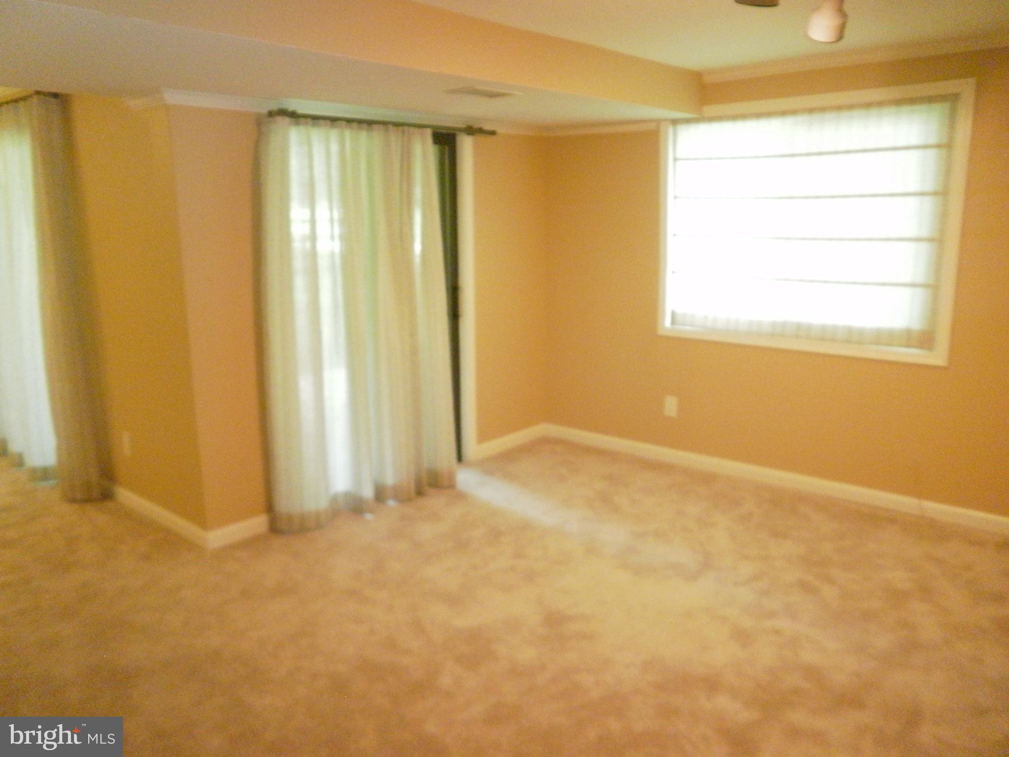 STEDWICK TOWNHOUSES - Residential Lease