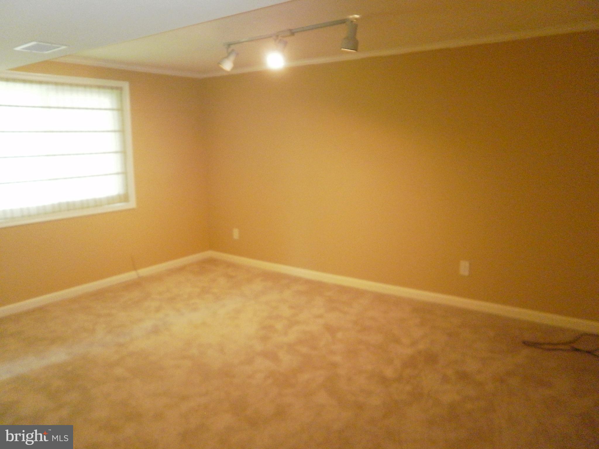 STEDWICK TOWNHOUSES - Residential Lease