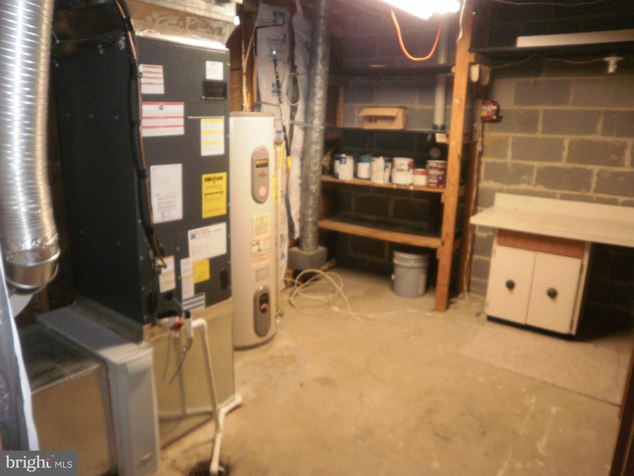 STEDWICK TOWNHOUSES - Residential Lease