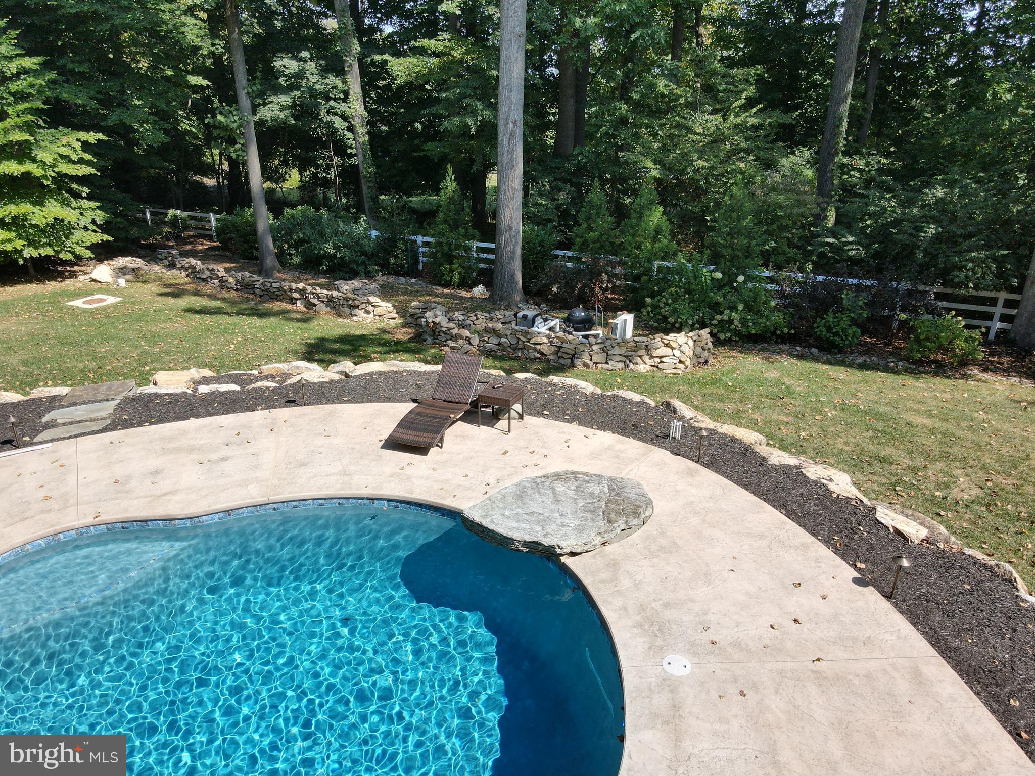 WHITEHORSE MEADOWS - Residential