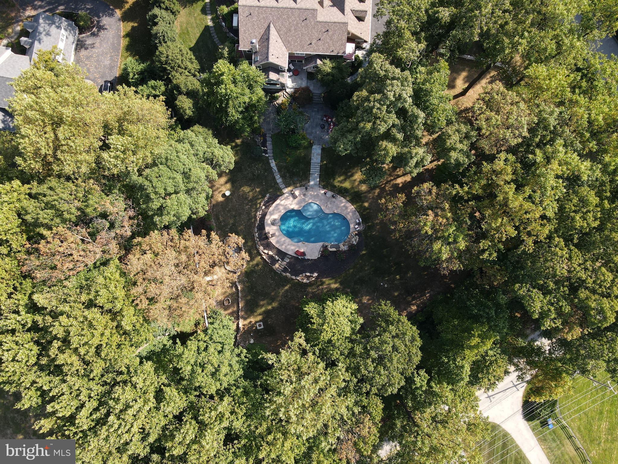 WHITEHORSE MEADOWS - Residential