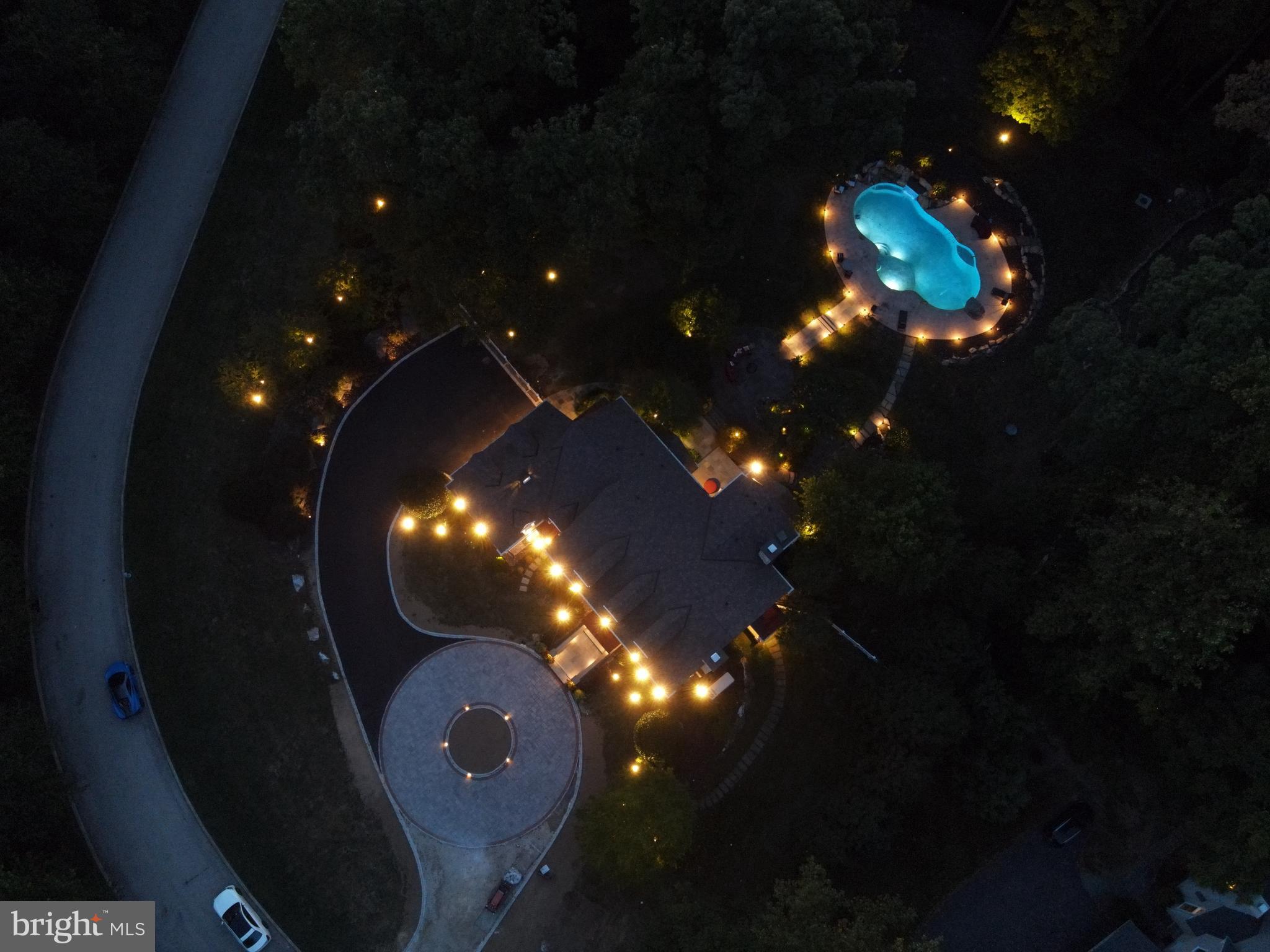 WHITEHORSE MEADOWS - Residential