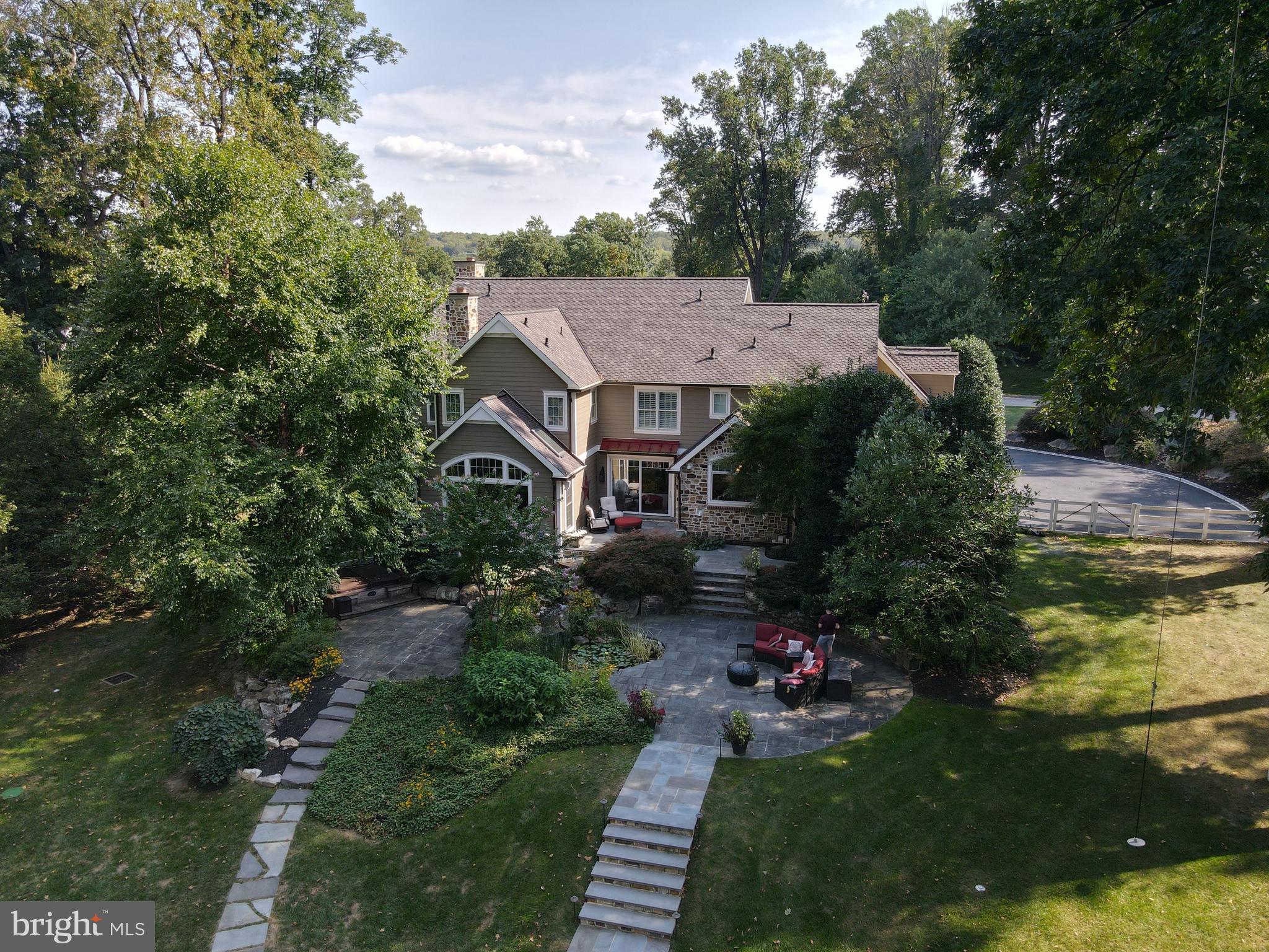 WHITEHORSE MEADOWS - Residential