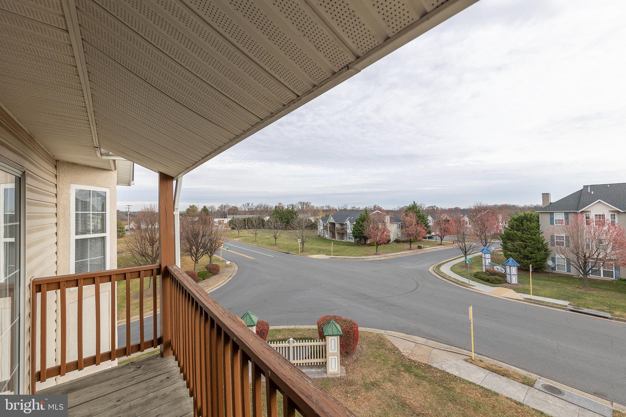 PARKVIEW CONDOMINIUMS - Residential