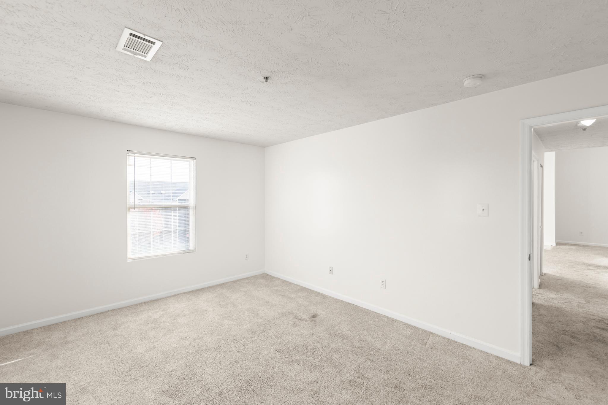 PARKVIEW CONDOMINIUMS - Residential