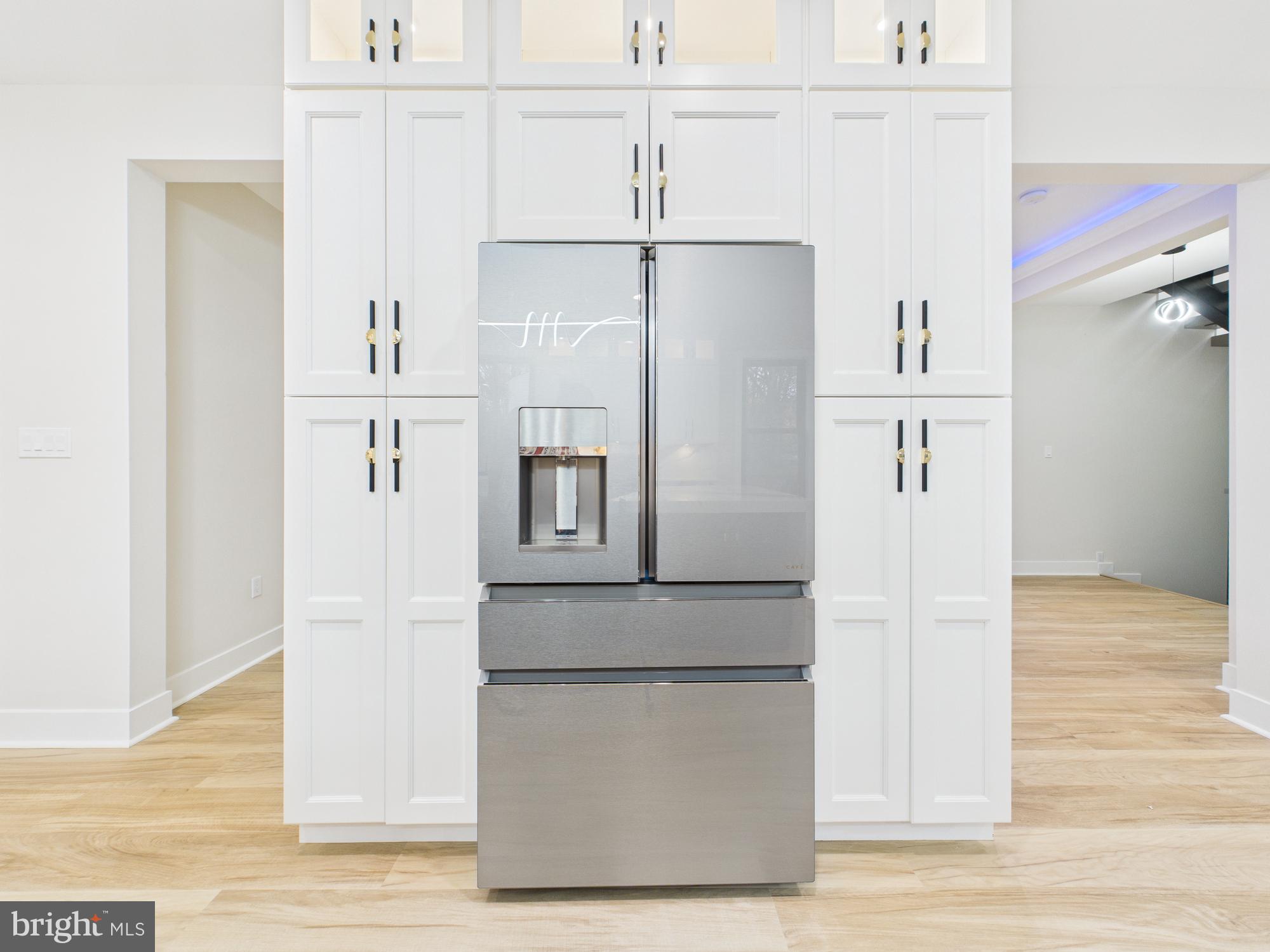 FAIR OAKS - Residential