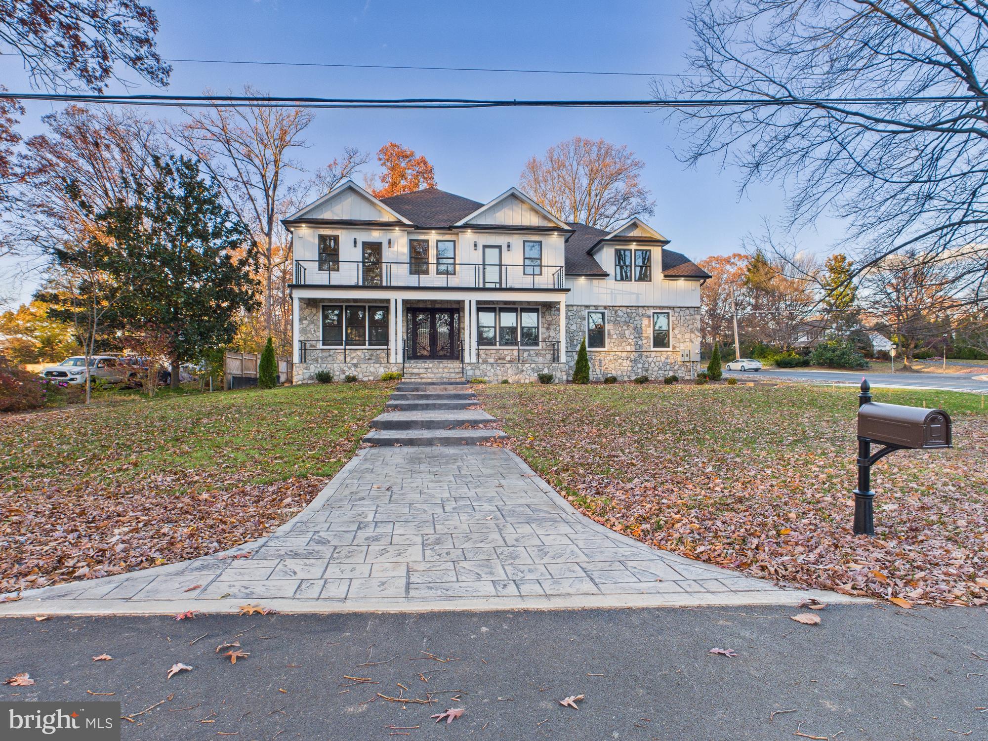 9900 BARBARA ANN LANE