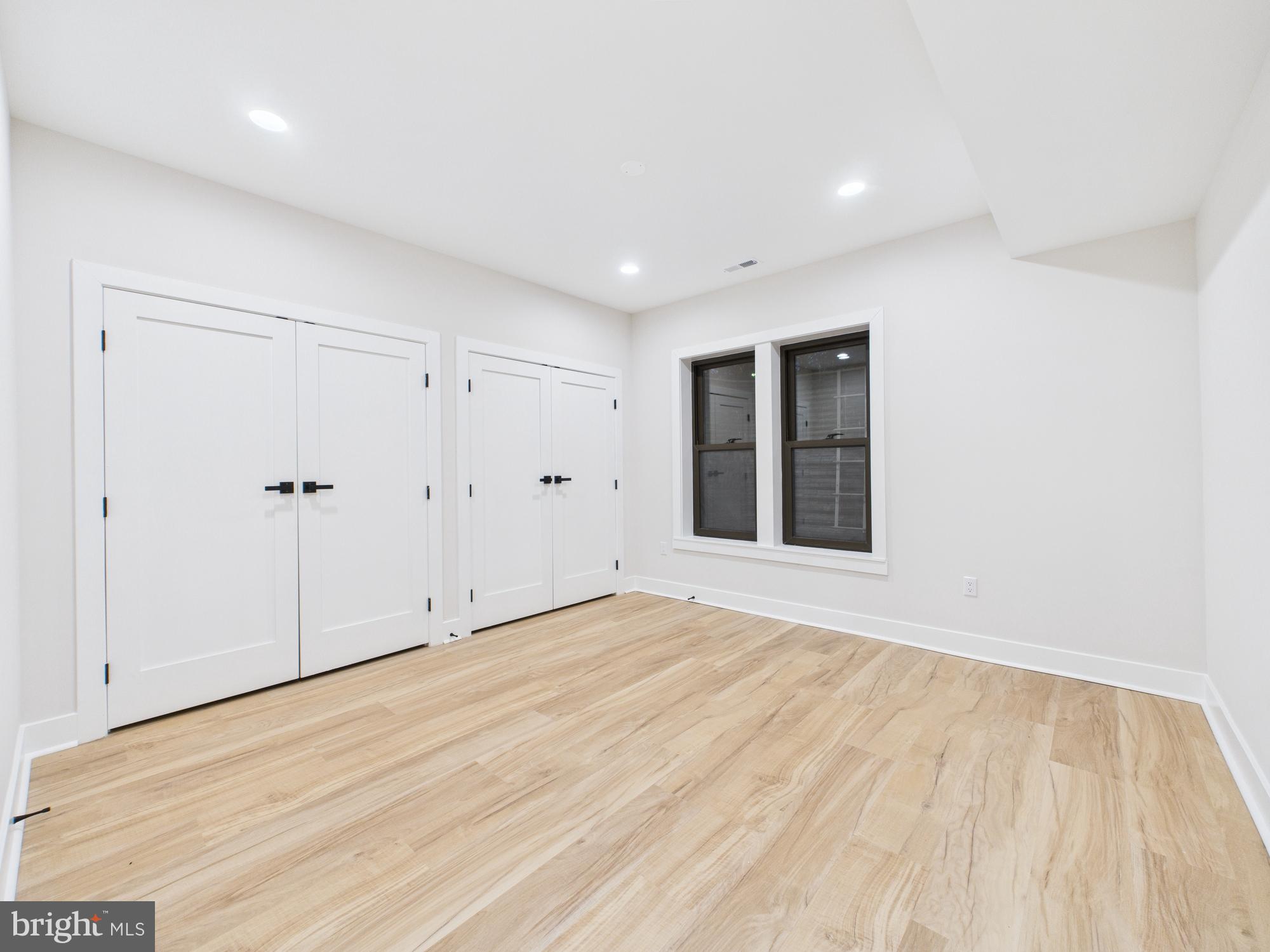 FAIR OAKS - Residential