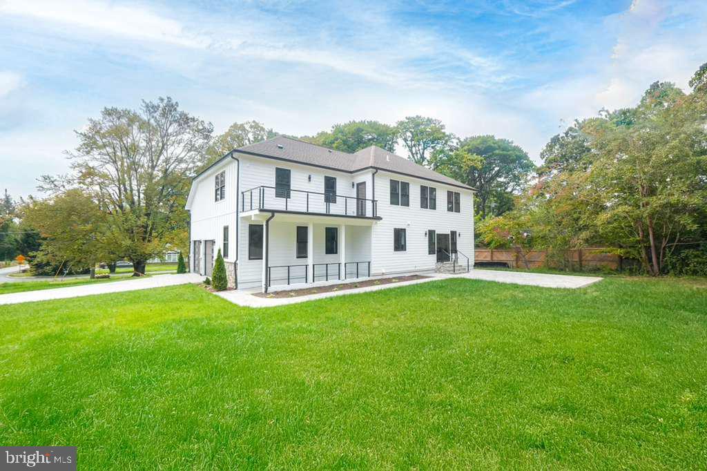 FAIR OAKS - Residential