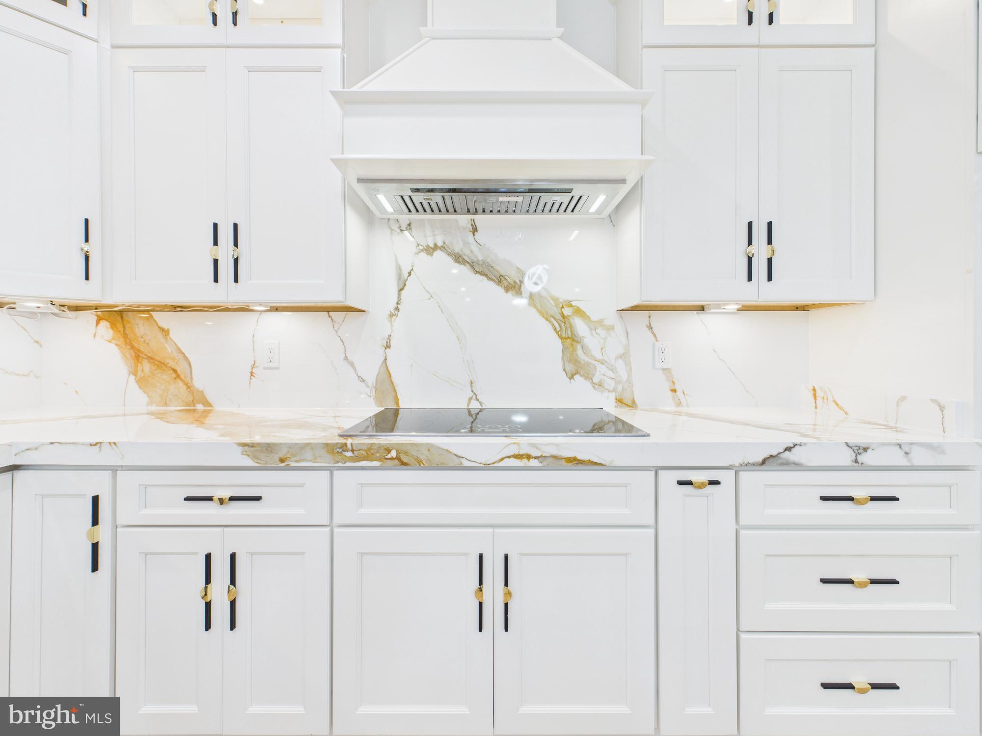 FAIR OAKS - Residential