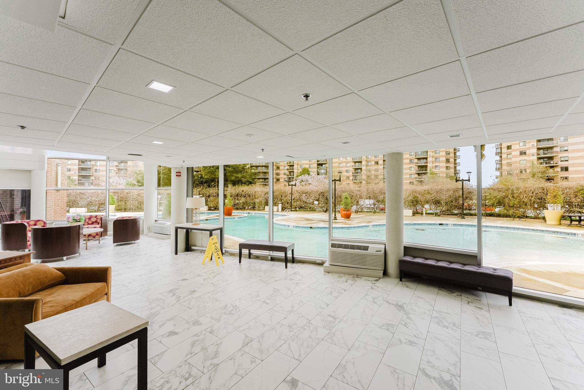 ROTONDA - Residential