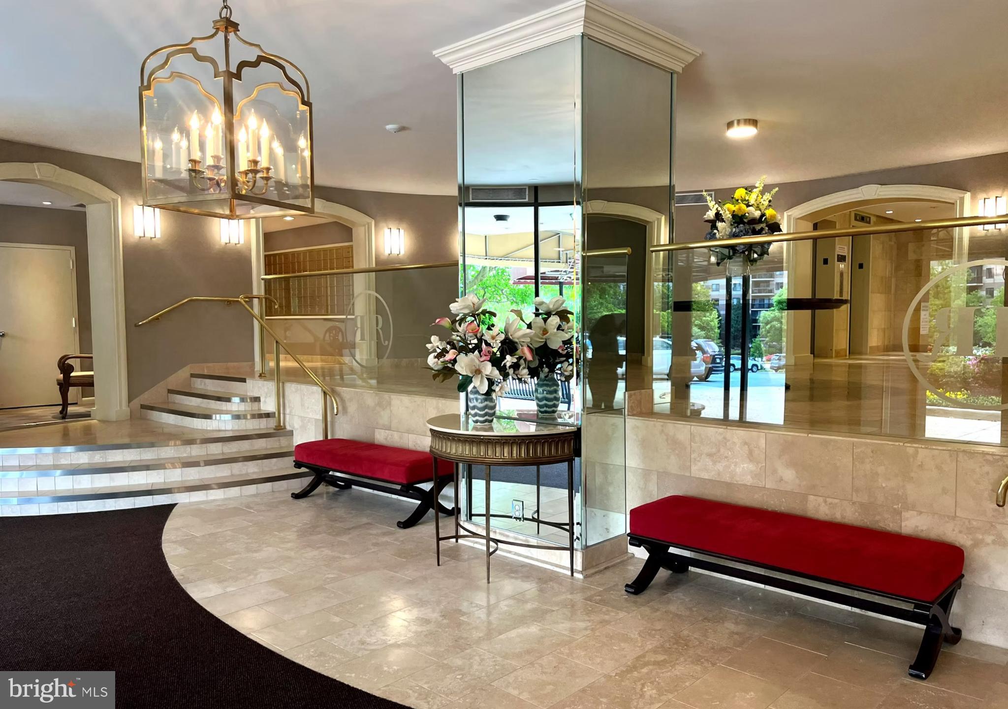 ROTONDA - Residential