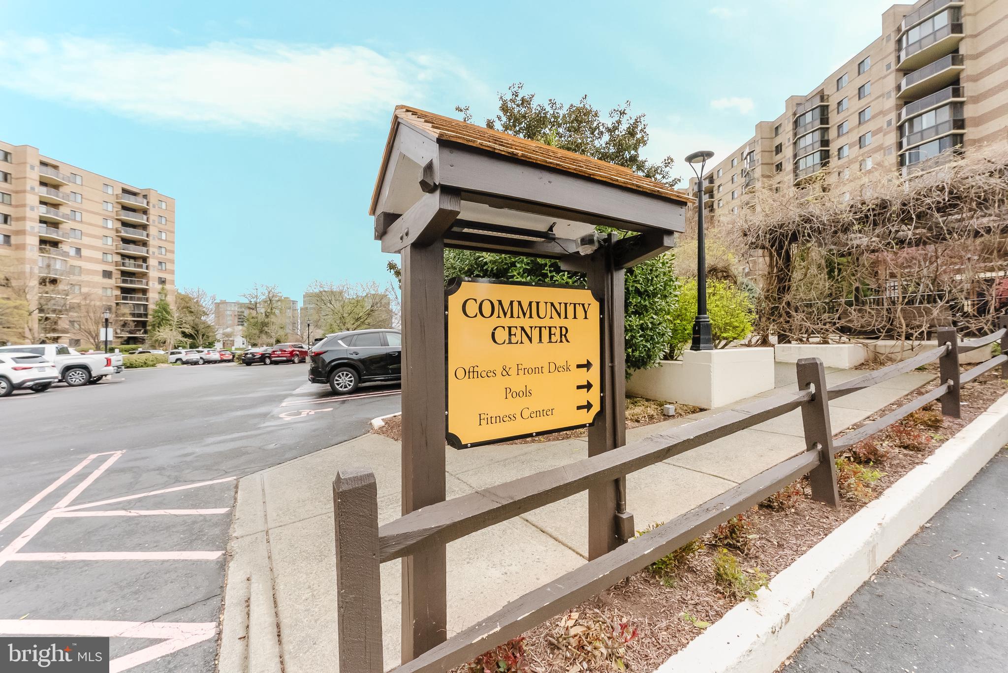 ROTONDA - Residential