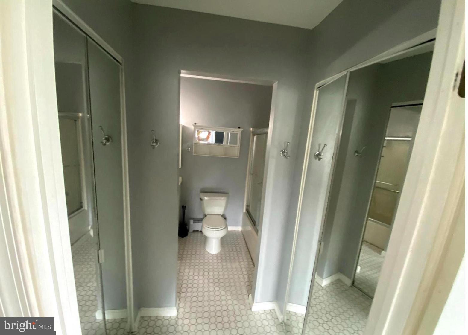 WALNUT RIDGE ESTS - Residential