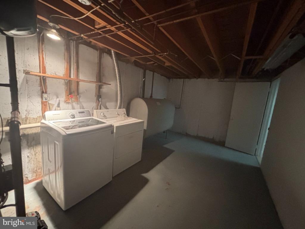 WALNUT RIDGE ESTS - Residential