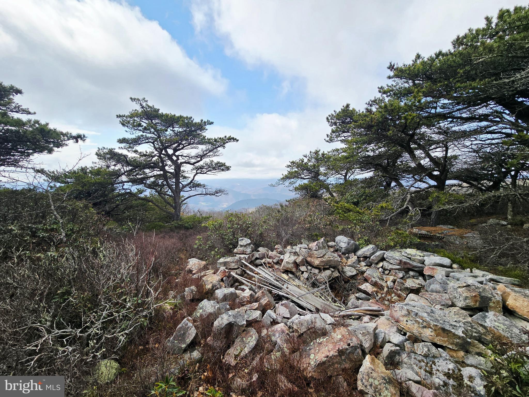 KILE KNOB - Residential