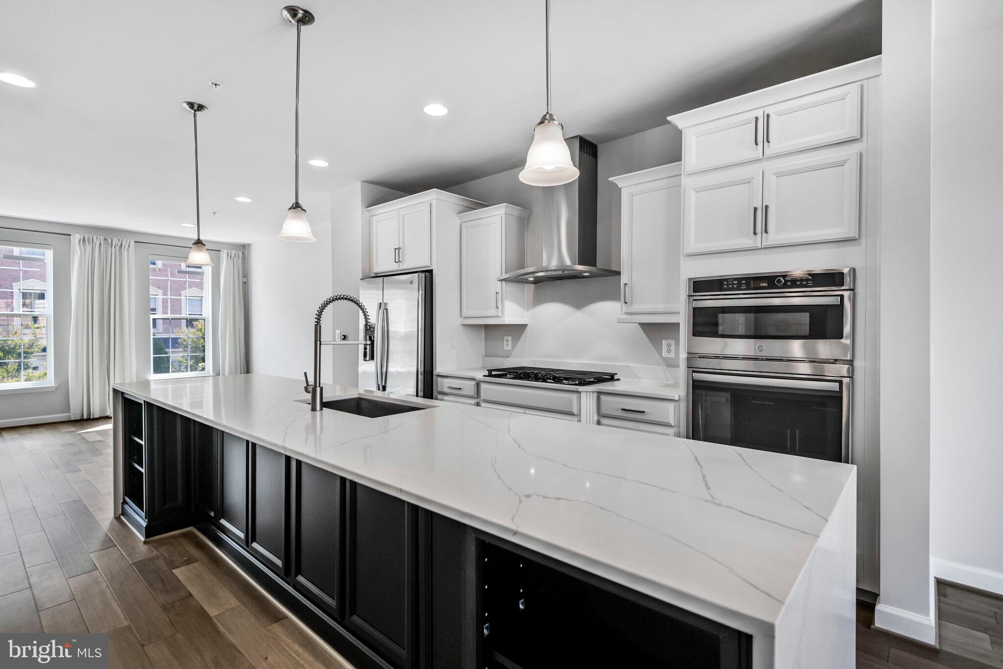 POTOMAC OVERLOOK AT NATIONAL HARBOR - Residential