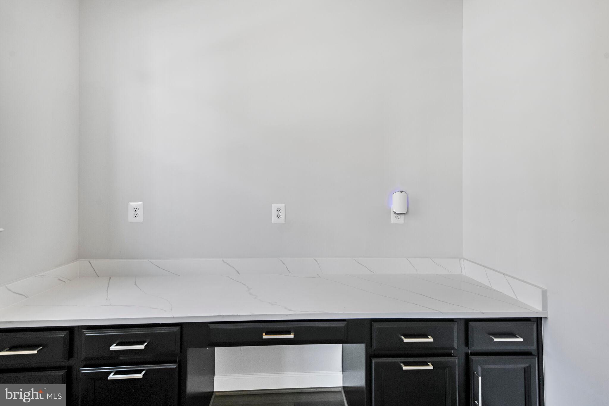 POTOMAC OVERLOOK AT NATIONAL HARBOR - Residential